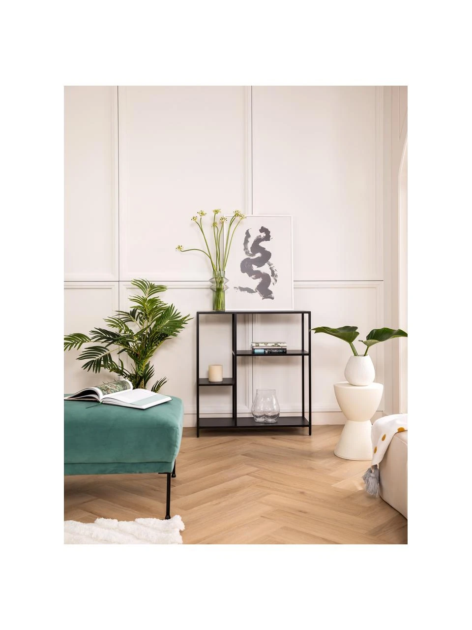 Westwing Collection Étagère industrielle en métal noir avec espaces de rangement Neptun, larg. 80 x haut. 86 cm 3 Westwing Collection Étagère industrielle en métal noir avec espaces de rangement Neptun, larg. 80 x haut. 86 cm – Image 3