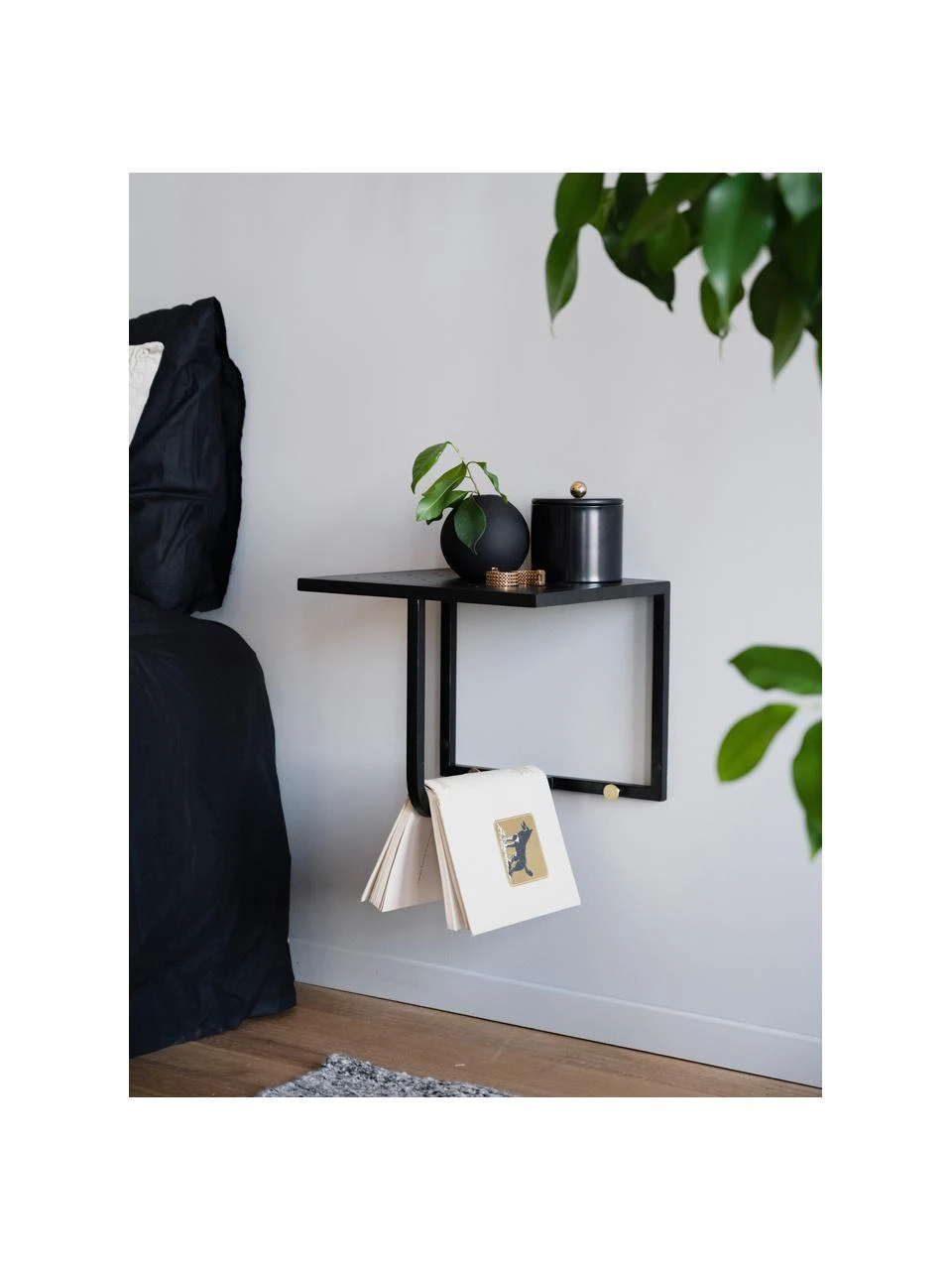 Rowico Étagère murale avec crochets métal noir Malone, larg. 32 x haut. 27 cm 2 Rowico Étagère murale avec crochets métal noir Malone, larg. 32 x haut. 27 cm – Image 2