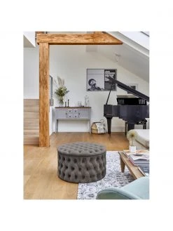 Westwing Collection Grand tabouret rond velours gris foncé avec rangement Chiara, Ø 70 x haut. 42 cm 8 Westwing Collection Grand tabouret rond velours gris foncé avec rangement Chiara, Ø 70 x haut. 42 cm -Entrée & couloir Soldes Grand tabouret rond velours gris fonce avec rangement Chiara 2