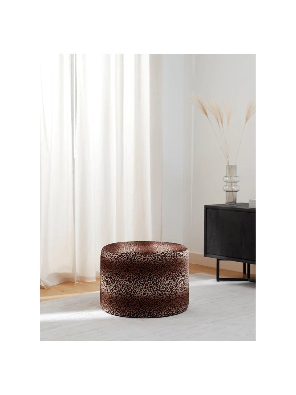 Westwing Collection Tabouret imprimé léopard Daisy, Ø 54 x haut. 38 cm 2 Westwing Collection Tabouret imprimé léopard Daisy, Ø 54 x haut. 38 cm – Image 2